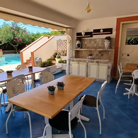Bed & Breakfast Anastasia Villas-b&b