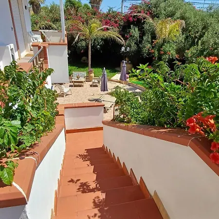 Anastasia Villas-b&b Lido Signorino