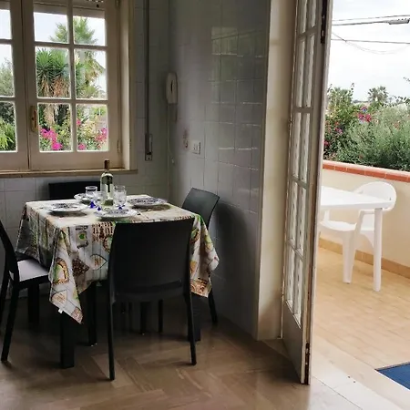 Couette-café Anastasia Villas-b&b *